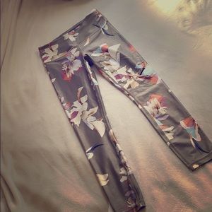 Athleta flower yoga pants